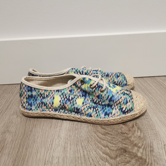 Modcloth multicolor cap toe lace up espadrilles - Picture 4 of 10